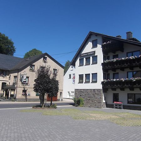 Weibern Hotel Restaurant Eifelstube מראה חיצוני תמונה