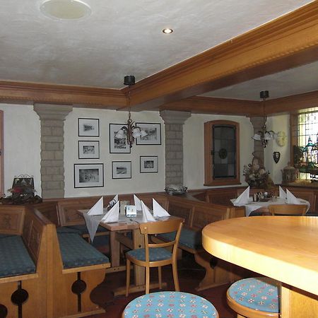 Weibern Hotel Restaurant Eifelstube מראה חיצוני תמונה
